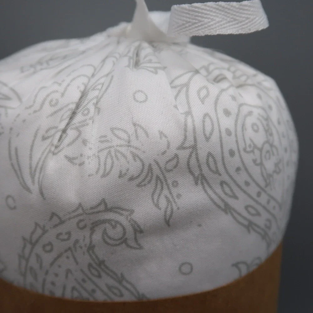 Twin‎ White and Gray Paisley Sheet Set Fitted Flat Pillowcase